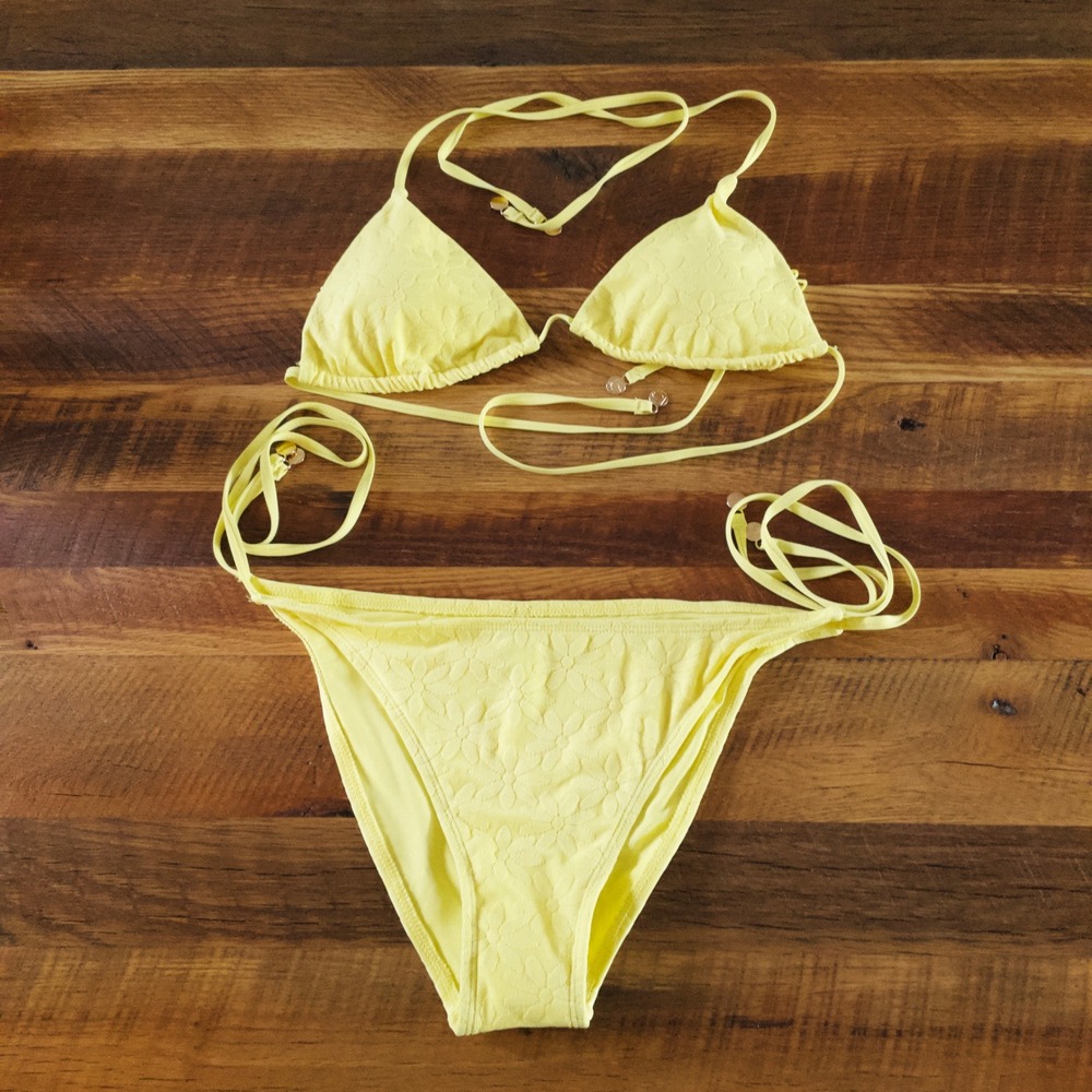 NEW Bebe Adjustable Floral Texture Yellow Triangle Bikini Set Women's Size Large